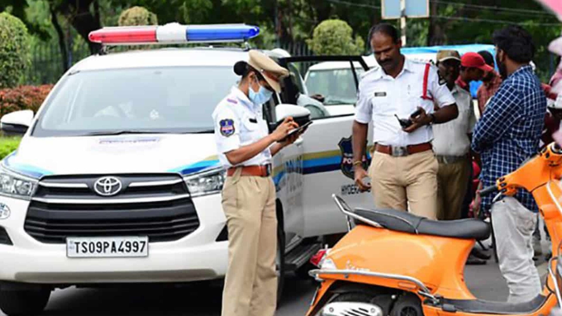 Vehicle Insurance Policy: ఇన్సూరెన్స్ లేకుండా వాహనం పట్టుబడితే.. ఇక అంతేసంగతులు! ఫాస్ట్‌ట్యాగ్ నుంచి డబ్బు కట్