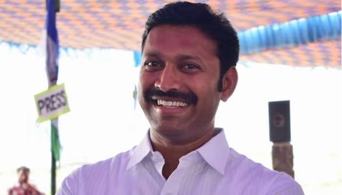 Avainesh Reddy Ys vivekanandareddy murder case updates, avinash reddy to attend cbi ...