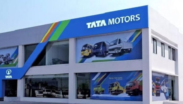 Tata Motors: టాటా కమెర్షియల్ వాహనాల కొనుగోలుదారులకు బ్యాడ్ న్యూస్