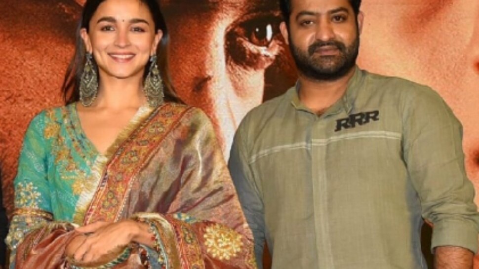 Alia Sends Gifts to NTR Kids: NTR, అలియా భట్ ఇంత క్లోజ్‌గా ఉంటారా..? స్పెషల్‌గా వాటిని పంపించి మరీ.. 