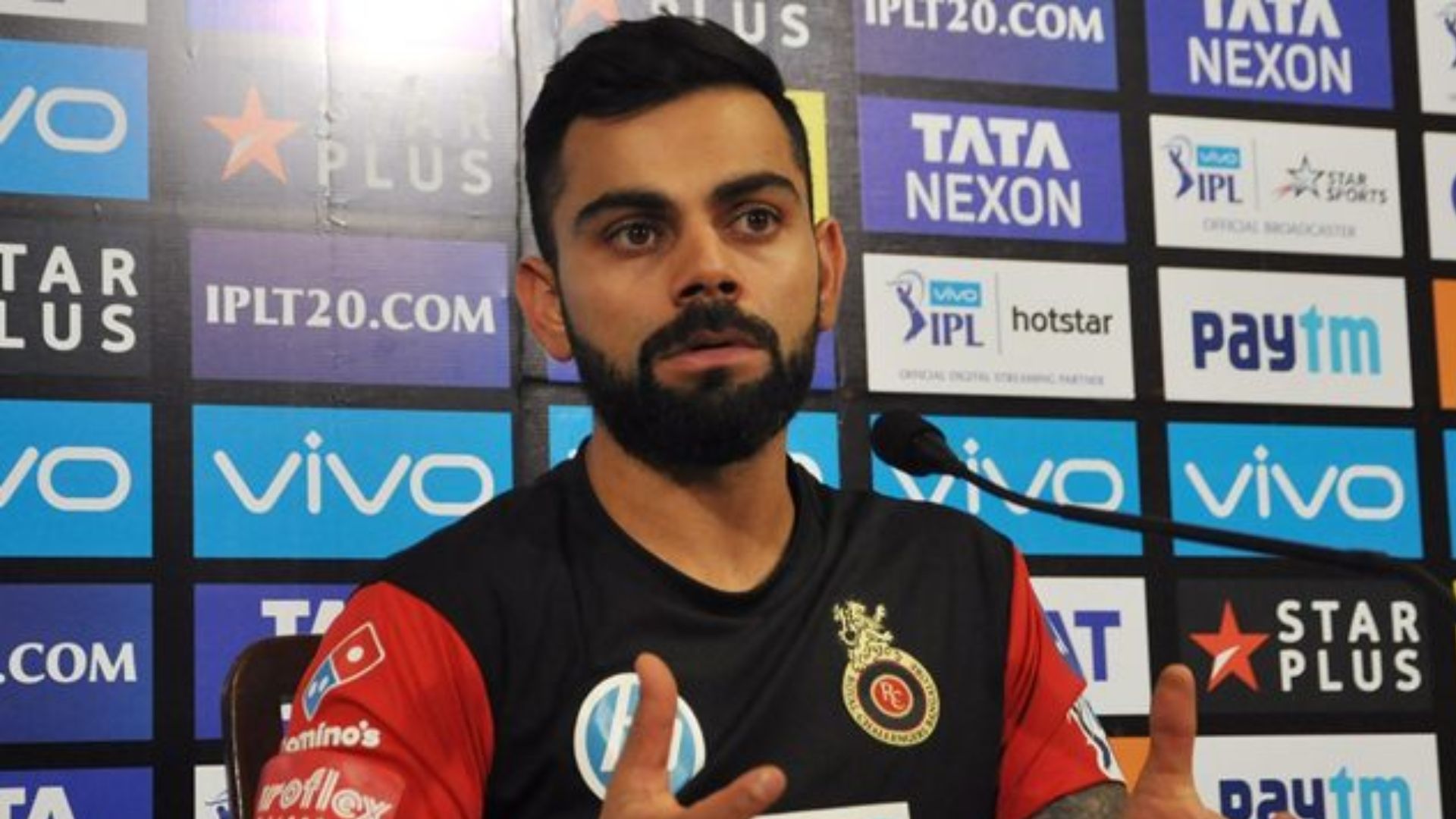 Virat Kohli on RCB: నేను పెట్టిన కండిషన్‌కు ఆర్‌సీబీ ఓకే చెప్పింది.. ఆసక్తికర విషయం చెప్పిన విరాట్ కోహ్లీ! 