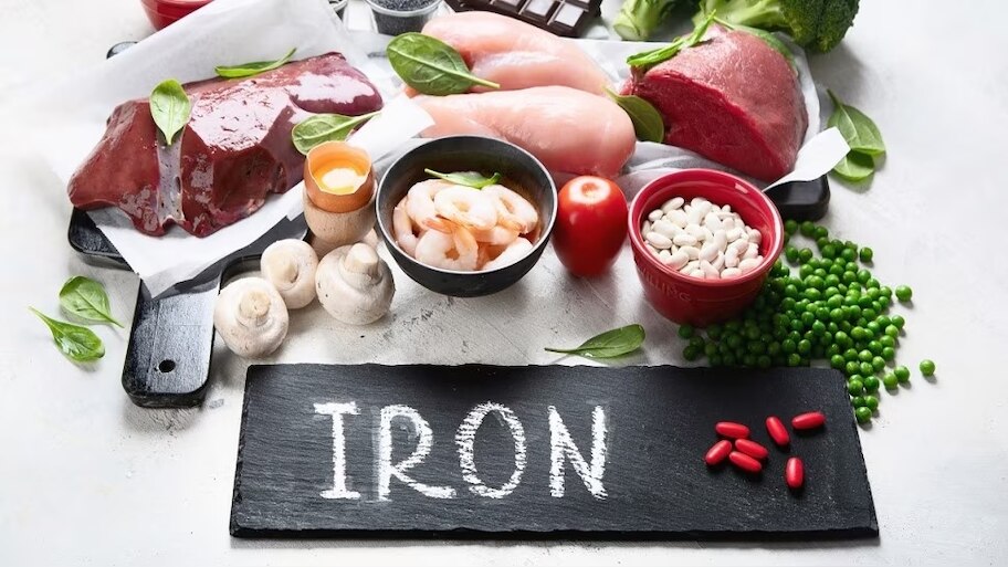 Health tips and precautions with iron importance and its requirement in ...