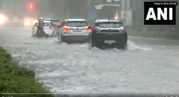 Delhi Rains Alert: ఢిల్లీను ముంచెత్తున్న భారీ వర్షాలు, 41 ఏళ్ల తరువాత అత్యధిక వర్షపాతం