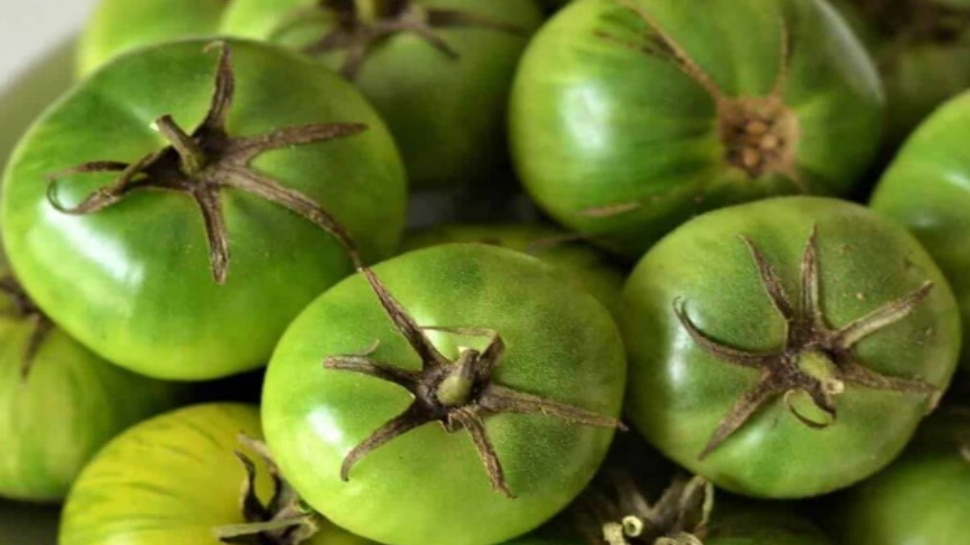 Lifestyle Unimaginable health benefits of eating Green tomatoes