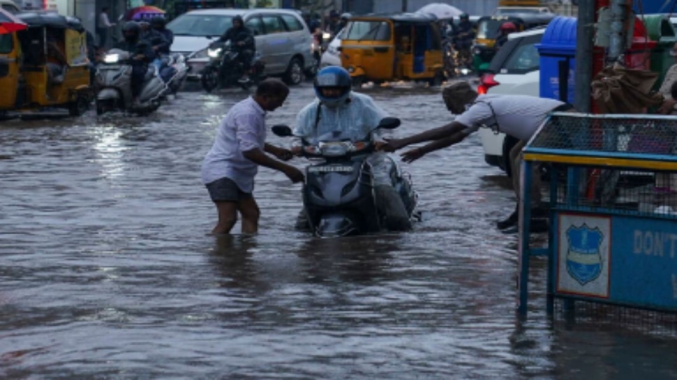 Hyderabad rain Red alert issued for next 3 days; It Companies timings