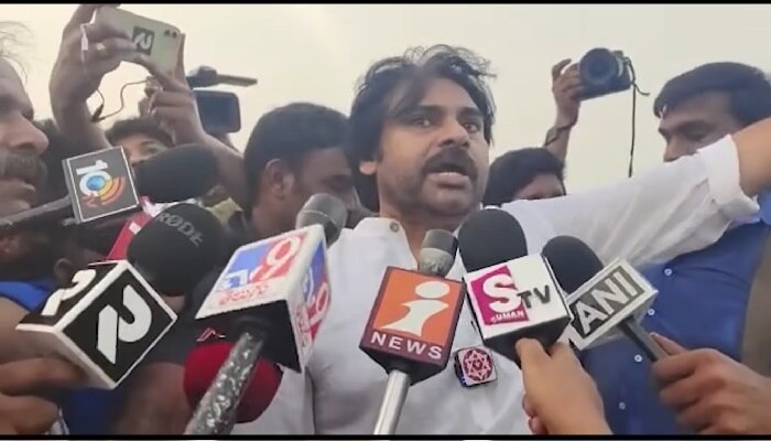 Pawan Kalyan Visits Rushikonda: రుషికొండను దోచుకుంటున్నారు.. మరి తుఫాన్లు వస్తే ?