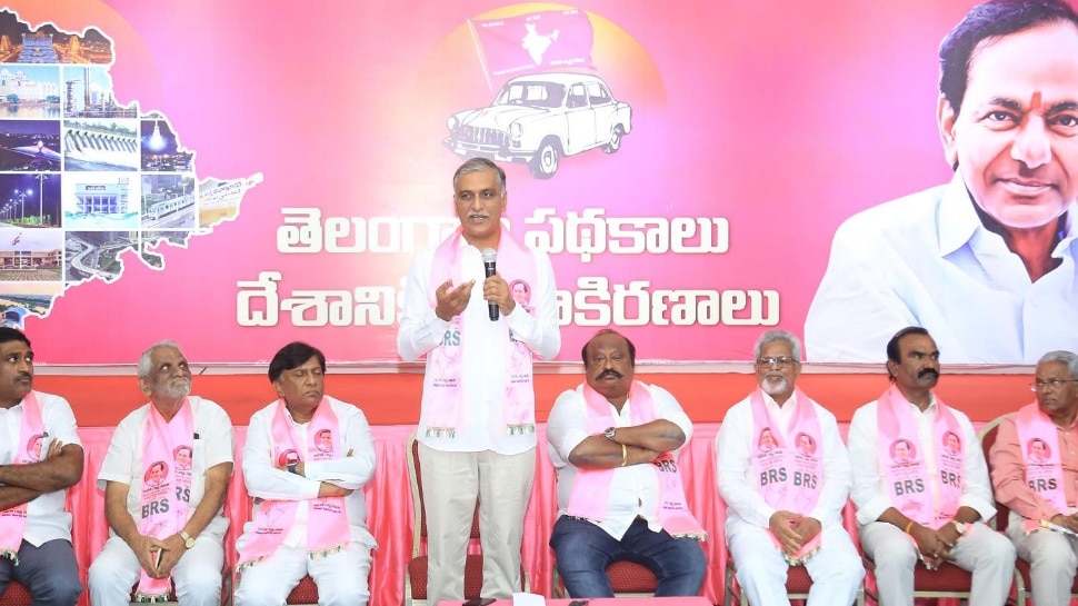 Minister Harish Rao: స్ట్రాంగ్ లీడర్ కావాలా..? రాంగ్ లీడర్ కావాలా..? ఆలోచించుకోండి: మంత్రి హరీశ్ రావు