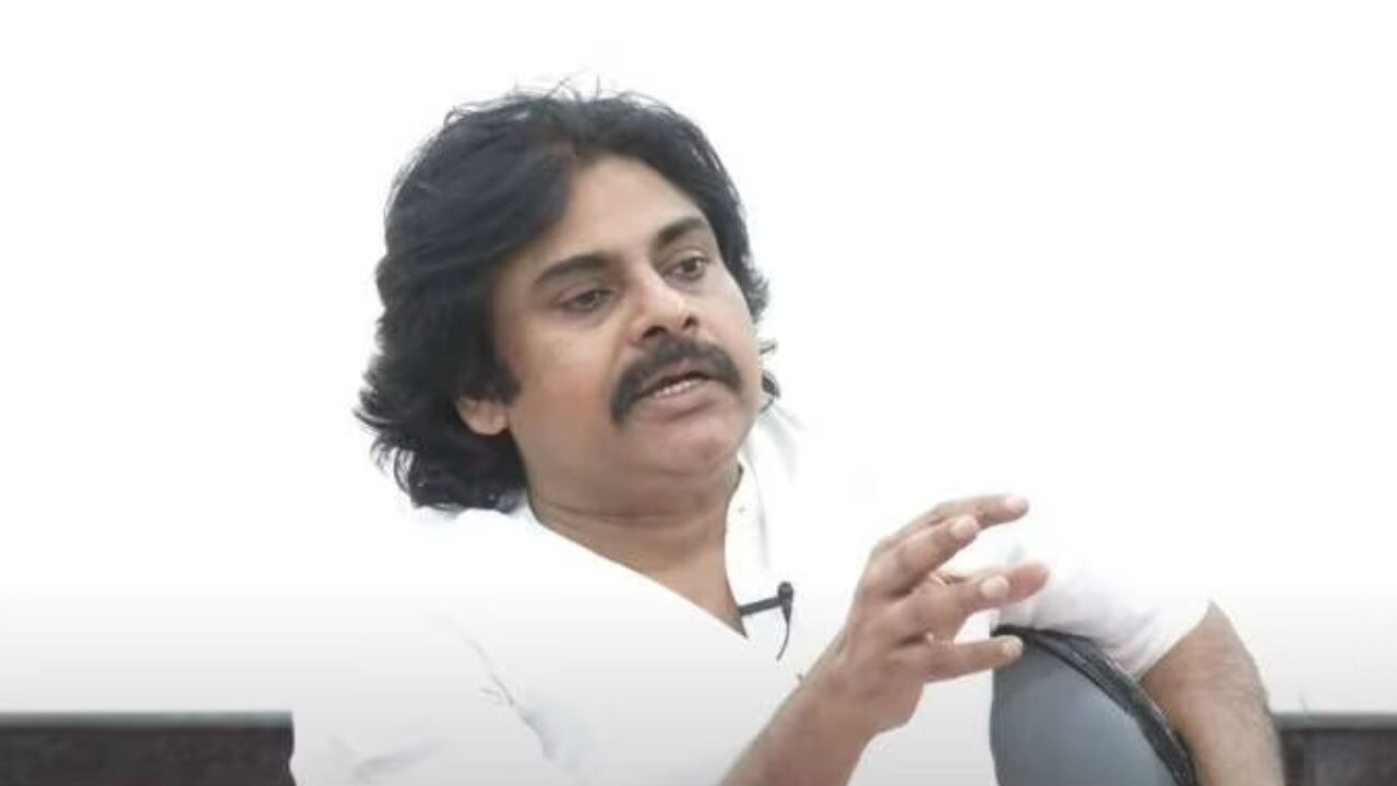 Pawan Kalyan Health: పవన్ కల్యాణ్‌కు తీవ్ర అస్వస్థత.. జనవాణి మీటింగ్ అర్ధాంతరంగా ఆపేసి..!