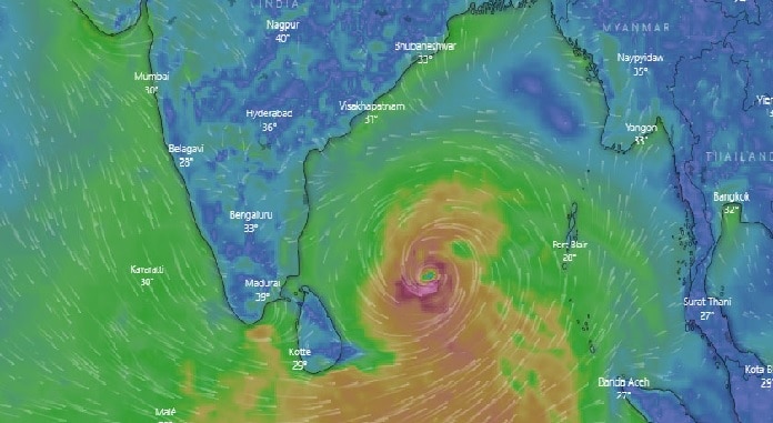 Cyclone Alert In Bay Of Bengal By October 25, Moderate To Heavy Rains ...