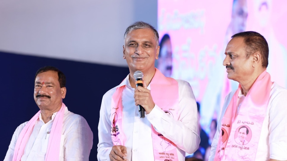 Minister Harish Rao: కాంగ్రెస్ గెలుచుడు వద్దు.. ఈ పేకాట క్లబ్‌ల గబ్బు వద్దు: మంత్రి హరీష్‌ రావు