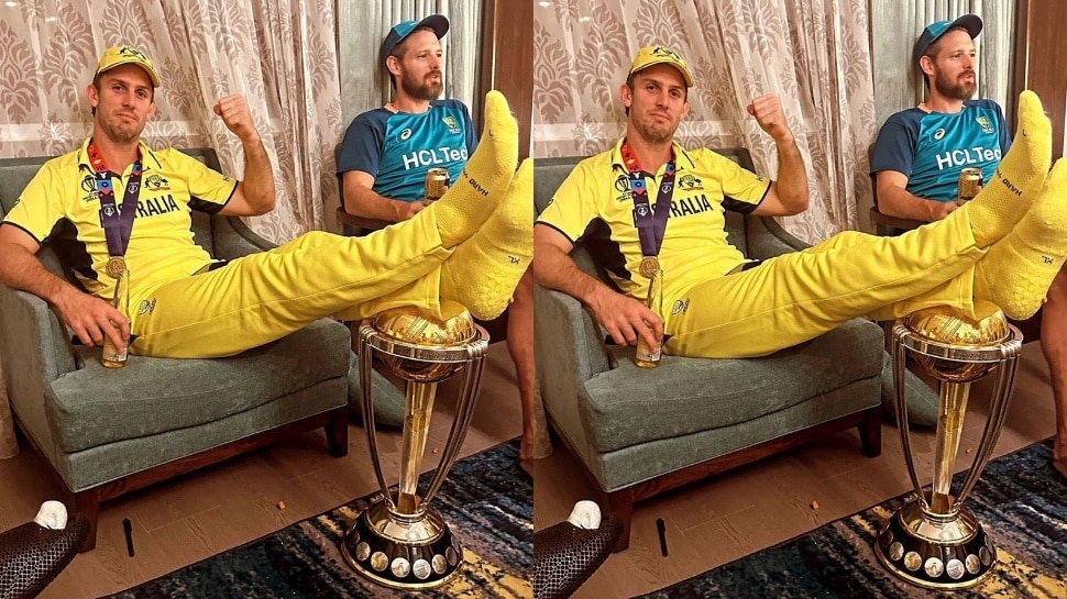 Australian players insulted the World Cup trophy.