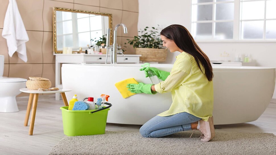 Bathroom Cleaning: బాత్రూం దుర్వాసన సులభంగా పోగొట్టే చిట్కాలు..