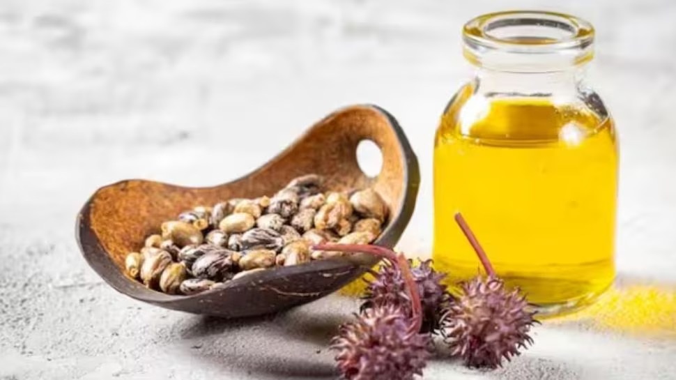 Navel Massage with castor oil and coconut oil for healthy skin vn