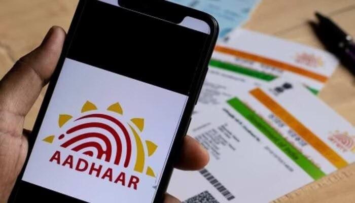 Aadhaar Update: ఆధార్‌లో అడ్రస్, పుట్టినతేదీ మార్చేందుకు ఏమేం అవసరం, ఎలా చేయాలి