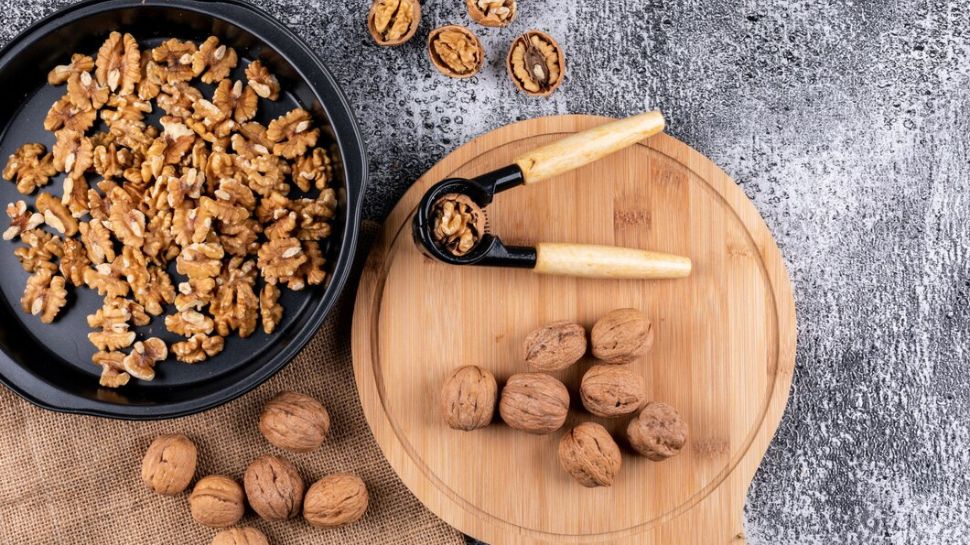 The Health Benefits Of Walnuts A Guide To Optimal Wellness Walnuts