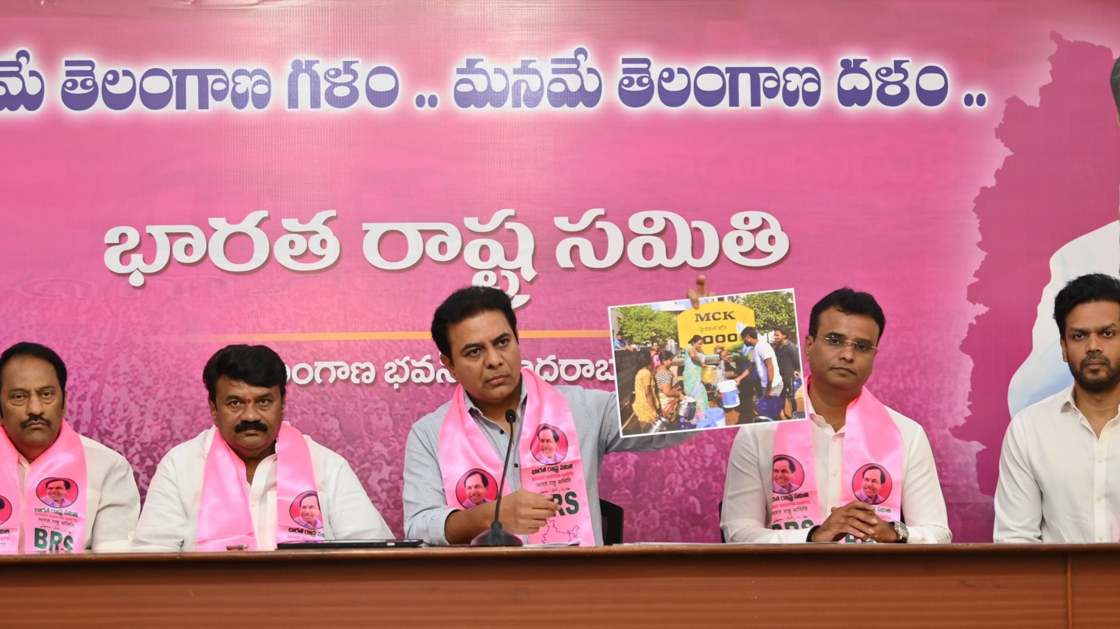 KT Rama Rao Questioned To Revanth Reddy Hyderabad Water Problem Rs 2 ...