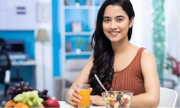 ICMR Diet Chart: ఈ డైట్ ఫాలో అయితే వ్యాయామం లేకుండానే అధిక బరువుకు చెక్ ICMR Diet Chart: ఈ డైట్ ఫాలో అయితే వ్యాయామం లేకుండానే అధిక బరువుకు చెక్