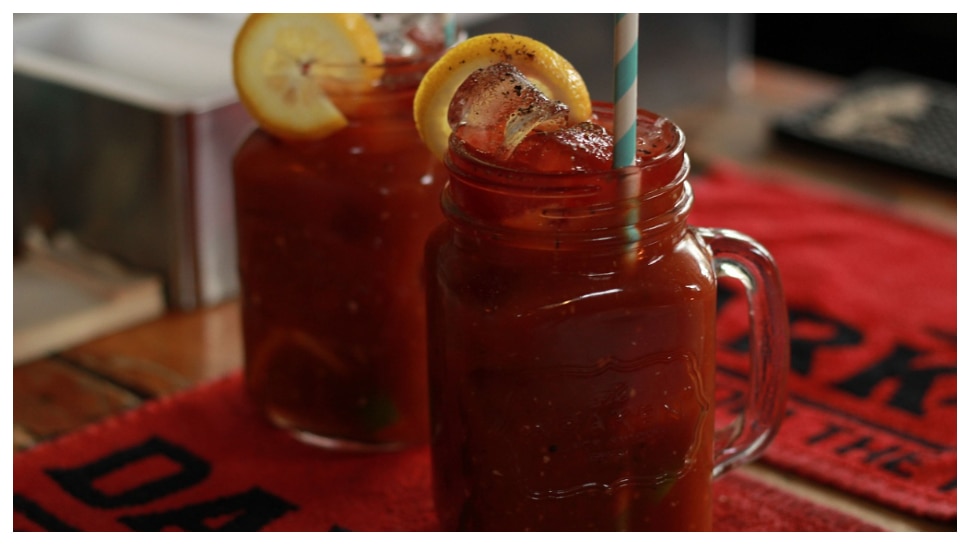 Tomato Juice health benefits vitamins carotenoids heart healthy and