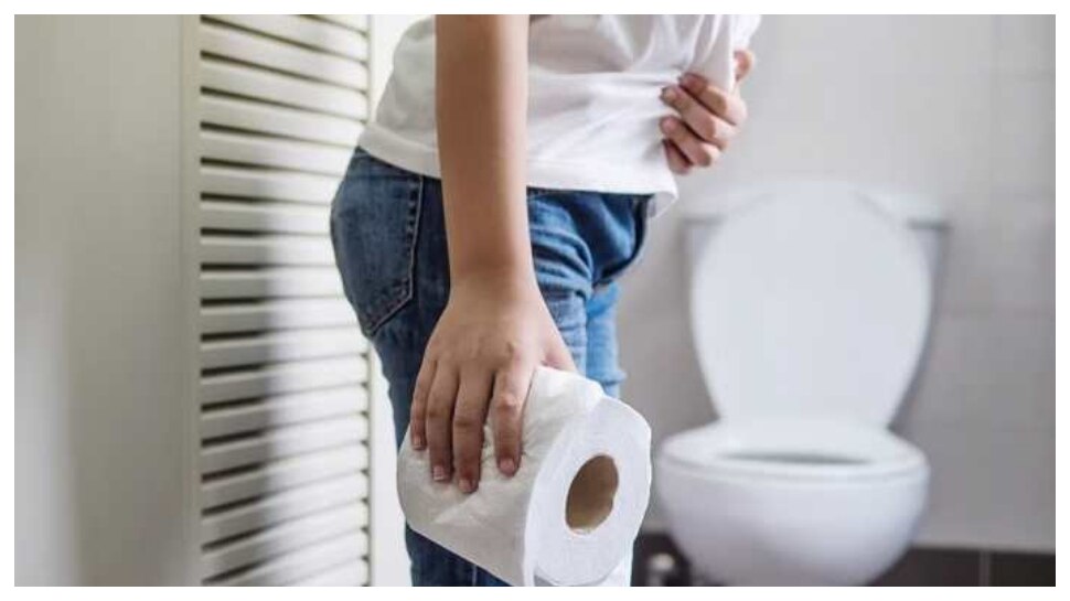 Constipation: దీర్ఘకాలిక మలబద్దక సమస్యకు ఇది సింపుల్ చిట్కా.. మీరూ తెలుసుకోండి..