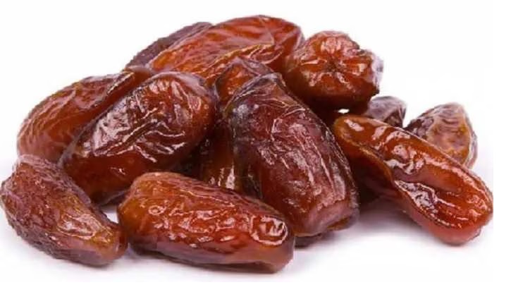 Dates Benefits: రోజూ 3 ఖర్జూరం పండ్లు తింటే కలిగే 7 అద్భుతమైన ప్రయోజనాలు Dates Benefits: రోజూ 3 ఖర్జూరం పండ్లు తింటే కలిగే 7 అద్భుతమైన ప్రయోజనాలు
