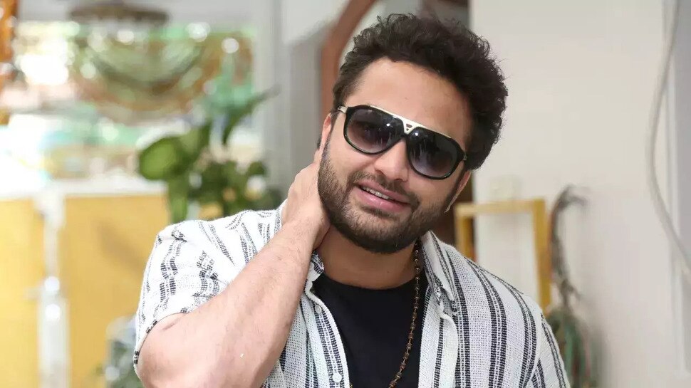 Vishwak Sen: ఆ హీరో సినిమాలో రొమాన్స్ లేదా వైలెన్స్ ఉండాల్సిందే.. విశ్వక్ షాకింగ్ కామెంట్స్ Vishwak Sen: ఆ హీరో సినిమాలో రొమాన్స్ లేదా వైలెన్స్ ఉండాల్సిందే.. విశ్వక్ షాకింగ్ కామెంట్స్