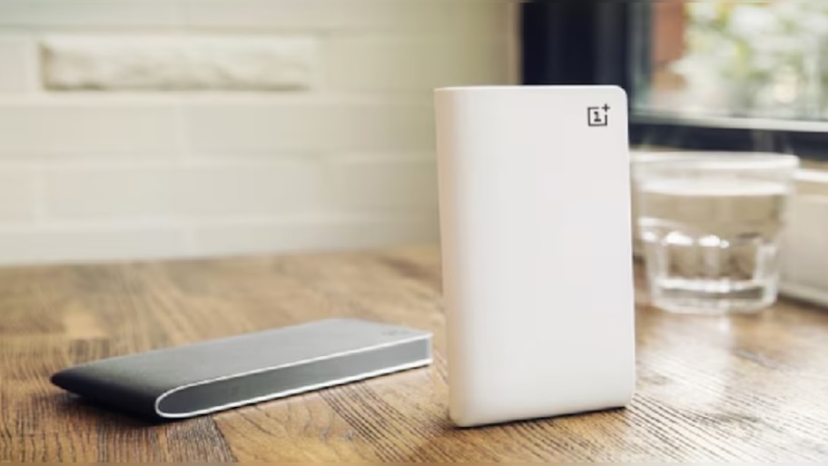 OnePlus launching its first Super Flash powerful Power Bank now you can ...