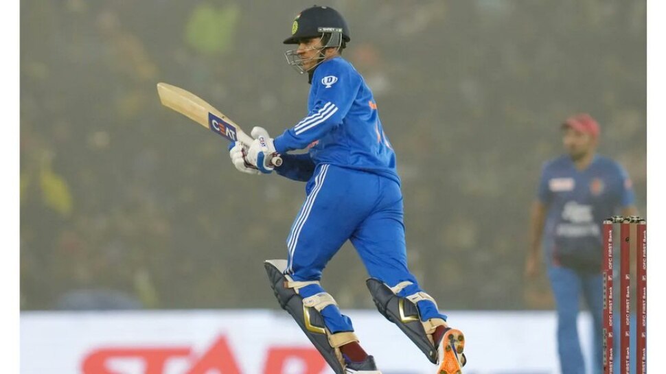 Shubman Gill: కొత్త కెప్టెన్‌గా శుభ్‌మన్ గిల్.. ఛాన్స్ కొట్టేసిన నితీష్ రెడ్డి.. జింబాబ్వే టూర్‌కు భారత జట్టు ఇదే..!