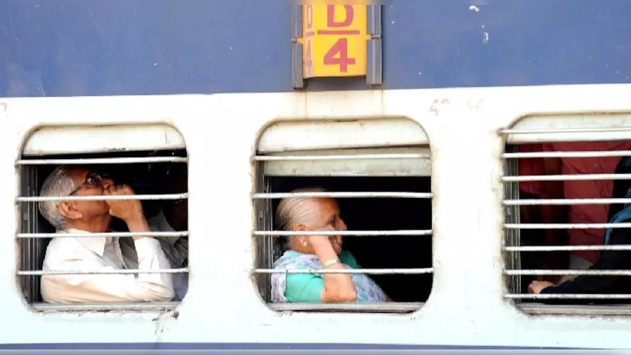 Railway Concession: సీనియర్ సిటిజన్లకు టికెట్ రాయితీ త్వరలో పునరుద్ధరణ