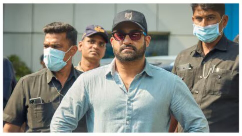 War 2: బాలీవుడ్ లో ఎన్టీఆర్ క్రేజ్ కు ఇదే నిదర్శనం.. వార్ 2 సెట్స్ పై ఉండగానే మరో బిగ్ ప్రాజెక్ట్ లో తారక్.. !