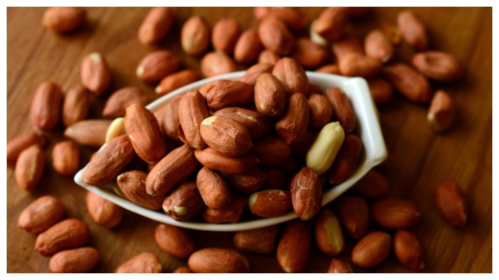 Peanuts Health Benefits heart healthy and muscle building properties