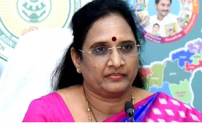 Sucharitha Ysrcp leaders vasireddy padma and mekathoti sucharitha resigned party ...