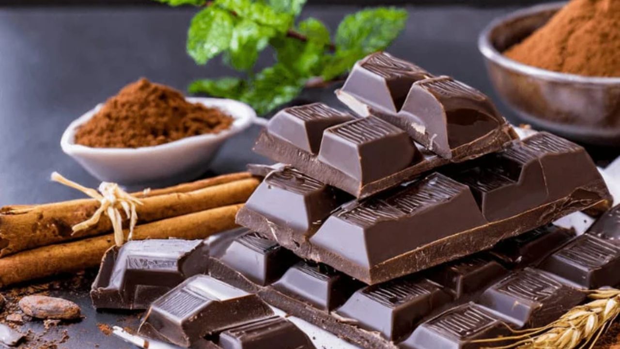 Dark Chocolate: డార్క్‌ చాక్లెట్‌ ఇలా తింటే ఈ లాభాలు మీసొంతం..!