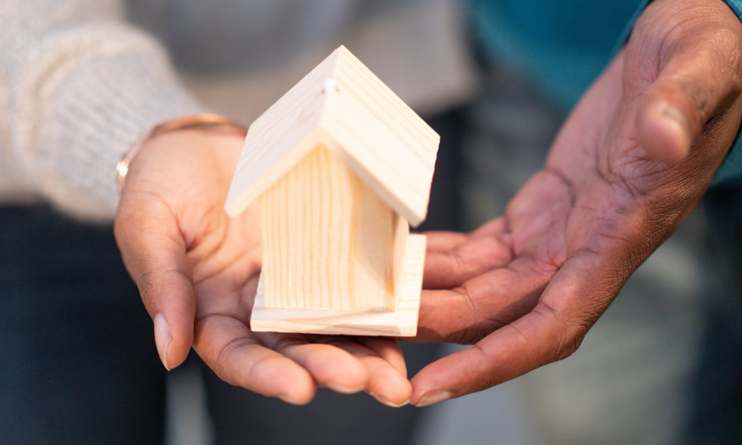 Home loan: కొత్త ఇల్లు కొంటున్నారా..అయితే హోంలోన్ తీసుకునే వారికి ఈ బ్యాంకుల్లో బంపర్ ఆఫర్ Home loan: కొత్త ఇల్లు కొంటున్నారా..అయితే హోంలోన్ తీసుకునే వారికి ఈ బ్యాంకుల్లో బంపర్ ఆఫర్