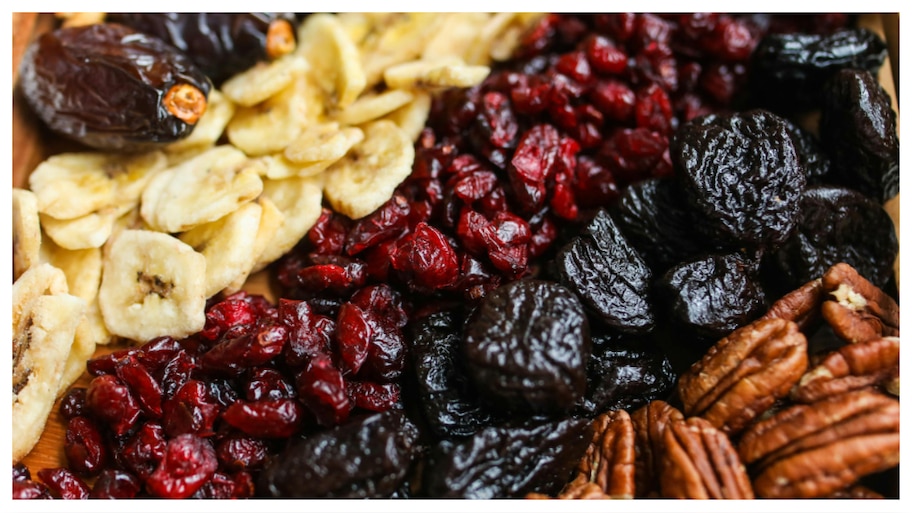 Dry Fruits: ఈ 4 గింజలు నానబెట్టి ఉదయం పరగడపున తింటే నిత్య ఆరోగ్యం.. శక్తి రెట్టింపు..