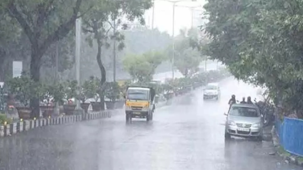 AP Rains: నైరుతి బంగాళాఖాతంలో అల్పపీడనం.. ఏపీలో భారీ వర్షాలు.. 