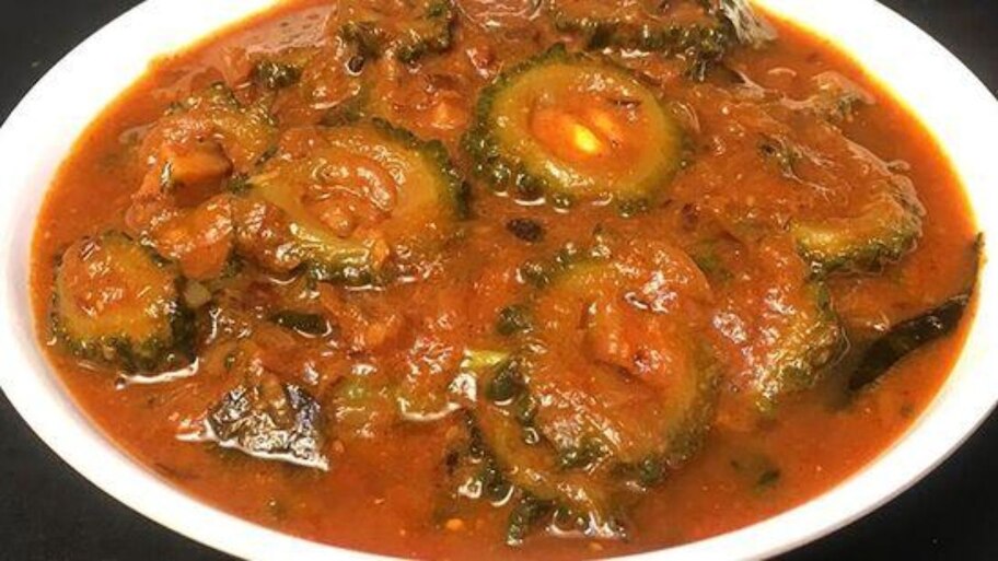 Kakarakaya Pulusu: కాకరకాయ పులుసు ఇలా చేసుకుంటే చాలా చాలా బాగుంటుంది..! 