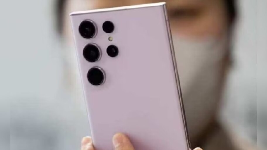 Best 5G Smartphones: 15 వేలలోపు లభించే 108MP కెమేరా బెస్ట్ 5జి స్మార్ట్‌ఫోన్లు 