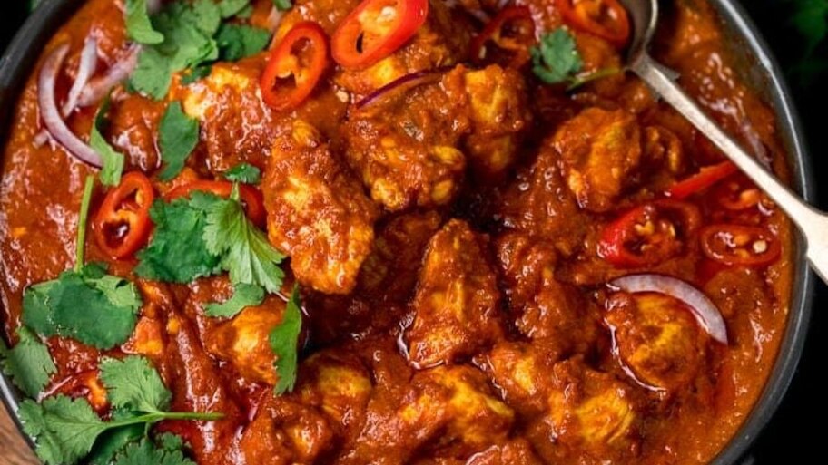 Madras Chicken Curry: మద్రాస్ చికెన్ కర్రీ రెసిపీ ఇలా చేస్తే మళ్ళీ మళ్లీ కావాలంటారు ...
