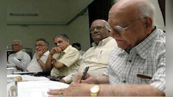 Retirement Age: కేంద్ర ప్రభుత్వ ఉద్యోగులకు గుడ్‌న్యూస్ రిటైర్మెంట్ వయస్సు 62 ఏళ్లా