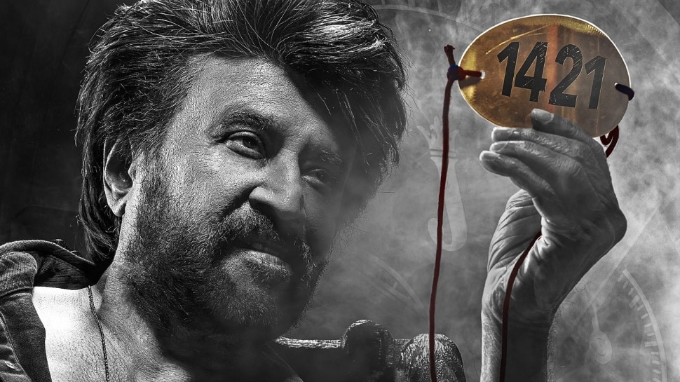 Rajinikanth: కంట్రోల్‌ తప్పిన సూపర్ స్టార్ రజనీకాంత్.. ఎయిర్‌పోర్టులో మీడియాపై చిందులు