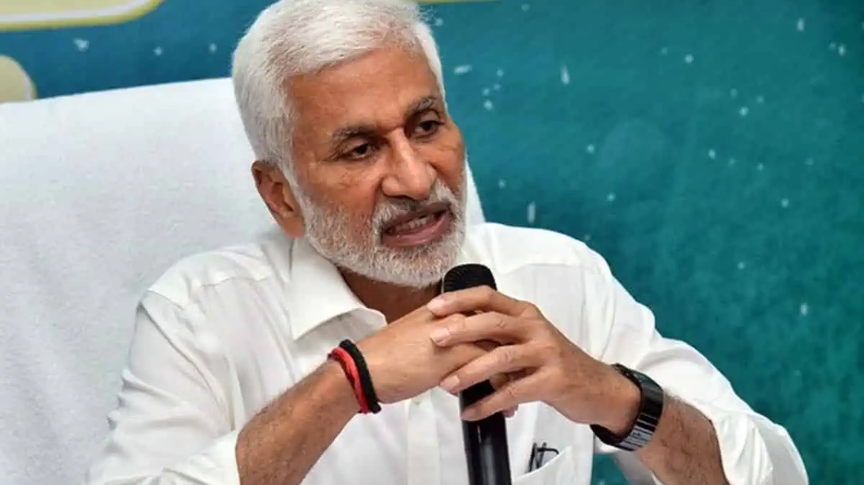 Vijaysai Reddy: వైసీపీకి రాజీనామా చేస్తూనే విజయ సాయిరెడ్డి సంచలన కోరిక.. 'జగన్ మళ్లీ సీఎం కావాలి' Vijaysai Reddy: వైసీపీకి రాజీనామా చేస్తూనే విజయ సాయిరెడ్డి సంచలన కోరిక.. 'జగన్ మళ్లీ సీఎం కావాలి'