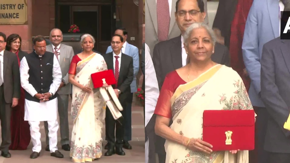 Nirmala Sitharaman Sarees: నిర్మలమ్మ చీరలతో శారీ ఎగ్జిబిషన్ పెట్టవచ్చు.. బడ్జెట్ సందర్భంగా ఏ కలర్ శారీ ధరించారో చూడండి Nirmala Sitharaman Sarees: నిర్మలమ్మ చీరలతో శారీ ఎగ్జిబిషన్ పెట్టవచ్చు.. బడ్జెట్ సందర్భంగా ఏ కలర్ శారీ ధరించారో చూడండి