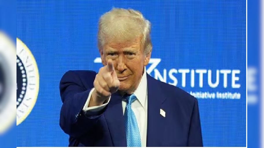 Donald Trump: ఇండియాలో మరెవరినో గెలిపించేందుకే ఫండింగ్, ట్రంప్ వివాదాస్పద వ్యాఖ్యలు