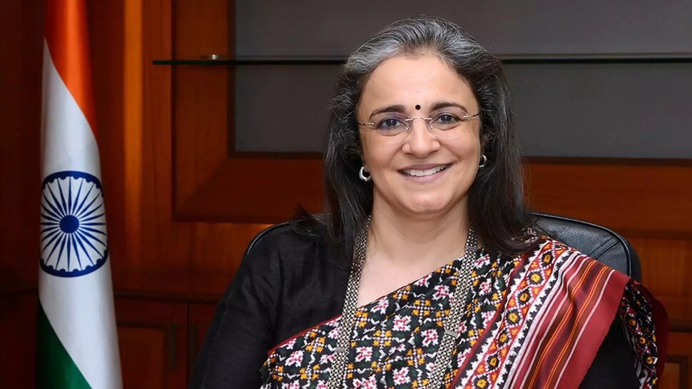 Madhabi Puri Buch: ఏసీబీ కోర్టు ఆదేశాలను సవాల్ చేస్తూ బాంబే హైకోర్టును ఆశ్రయించిన సెబీ మాజీ చీఫ్