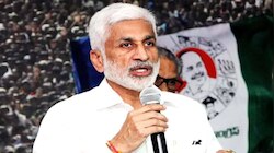 కోటరీ కుట్రలు.. జగన్ పై విజయసాయి సంచలన వ్యాఖ్యలు? 