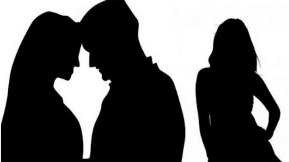 Extramarital Affair: బాబాయ్ కాదు.. పరమ దుర్మార్గుడు.. తల్లితో ఎఫైర్, కూతురికి కడుపు Extramarital Affair: బాబాయ్ కాదు.. పరమ దుర్మార్గుడు.. తల్లితో ఎఫైర్, కూతురికి కడుపు