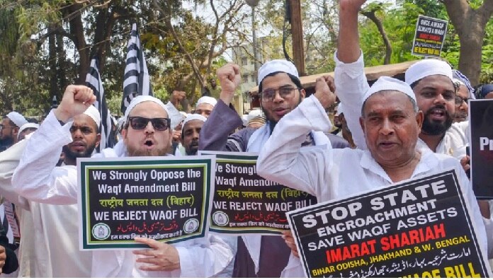 Wakf Amendment Bill: ఎన్డీఏకు వైసీపీ షాక్, పార్లమెంట్ సాక్షిగా వక్ఫ్ చట్టానికి నో