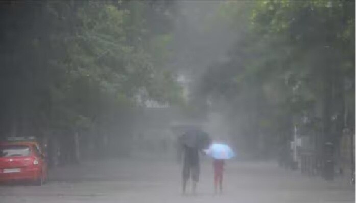 Heavy Rains Alert: ఏపీలో రానున్న 24 గంటల్లో భారీ నుంచి అతి భారీ వర్షాలు