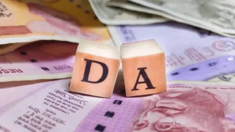 Telangana Govt Employees: తెలంగాణ ప్రభుత్వ ఉద్యోగులకు డబుల్ బొనాంజా.. రెండు డీఏల విడుదలకు నిర్ణయం