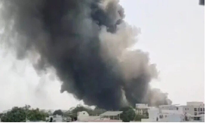 Ahmedabad Plane Crash: అహ్మదాబాద్ విమాన దుర్ఘటనలో 100 మంది మృతి? విమానంలో మాజీ సీఎం 